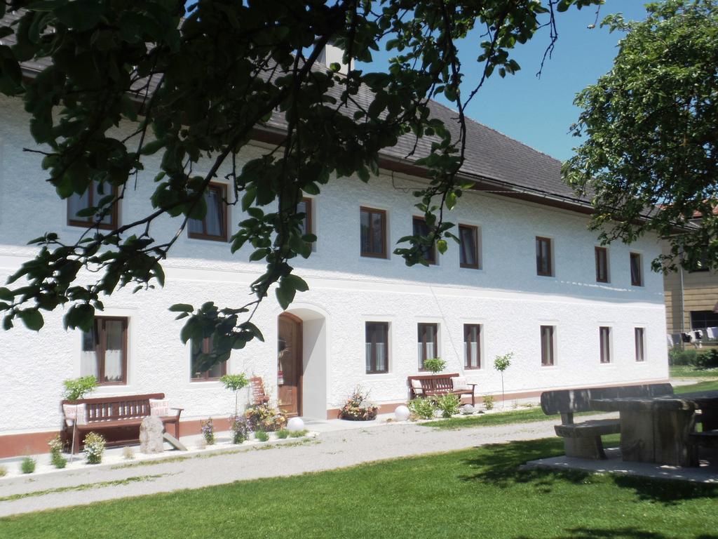 Ferienwohnungen Hebesberger Schlierbach Exterior foto